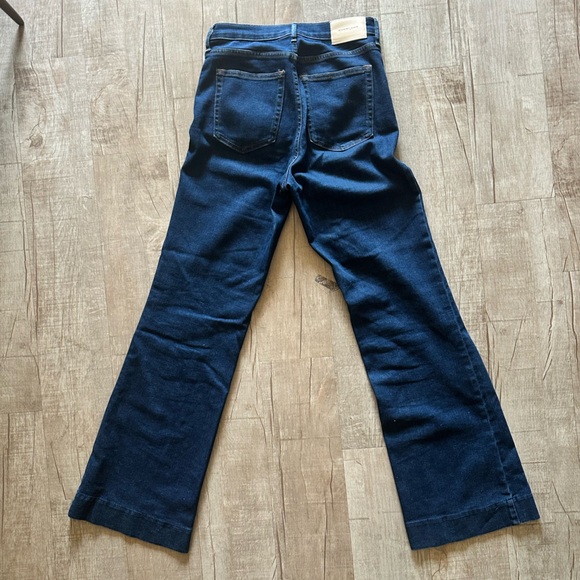 Everlane Modern Flare Jean, dark blue wash. Size 27 - Picture 4 of 7